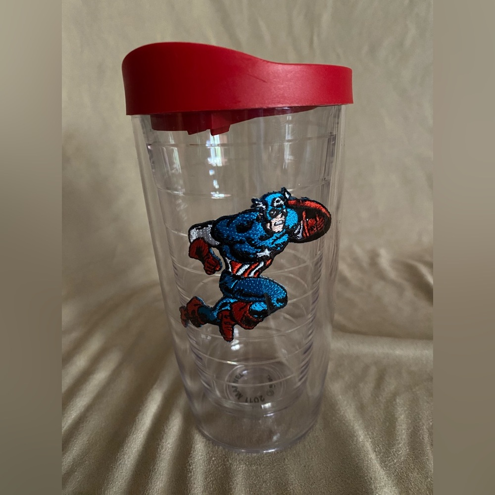 Marvel CAPTAIN AMERICA Tervis 16 oz  clear  tumbler with Lid